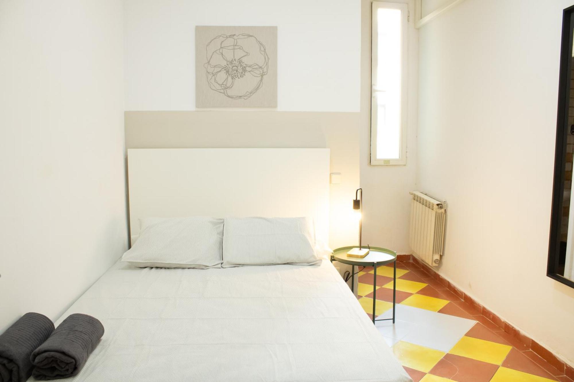 Magdalena2 Street, Private Rooms, Madrid